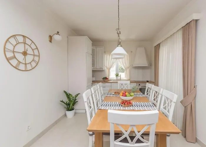 Villa Tomo - Exklusiv